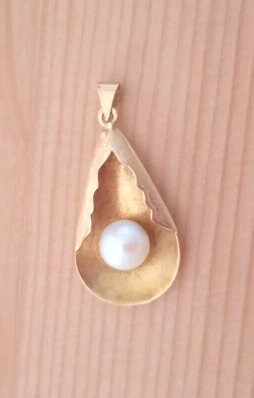 CIONDOLO antico ORO giallo 750 18kt con meravigliosa PERLA Akoya naturale mare - Immagine 3 di 4