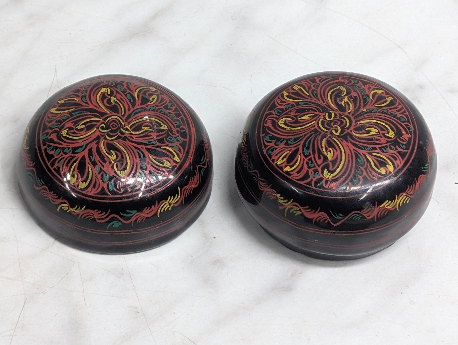 Vintage Burmese Lacquerware Trinket Box 2” Detailed Hand Painted