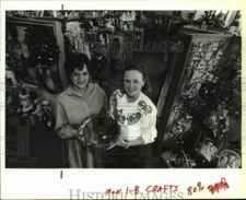 1992 Press Photo Texas Craft Works owners, Kathryn Rister, Sherry Outlaw, Texas