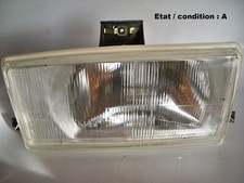 Feu avant (phare) Peugeot 104