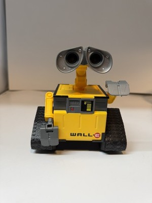  Disney Pixar  HELLO WALL-E Lights & Sound Remote Control Toy Robot NO REMOTE 