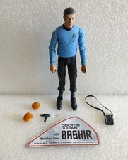 DIAMOND SELECT ART ASYLUM STAR TREK DS9 TRIALS & TRIBBLE-ATIONS DR JULIAN BASHIR