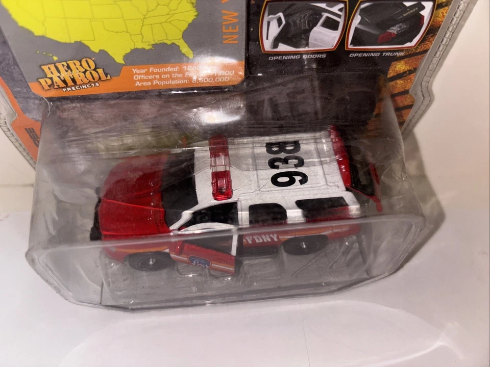 Jada 10 2010 Chevy Tahoe пожарный департамент Нью-Йорка FDNY герой патрульный автомобиль - Изображение 4 из 4