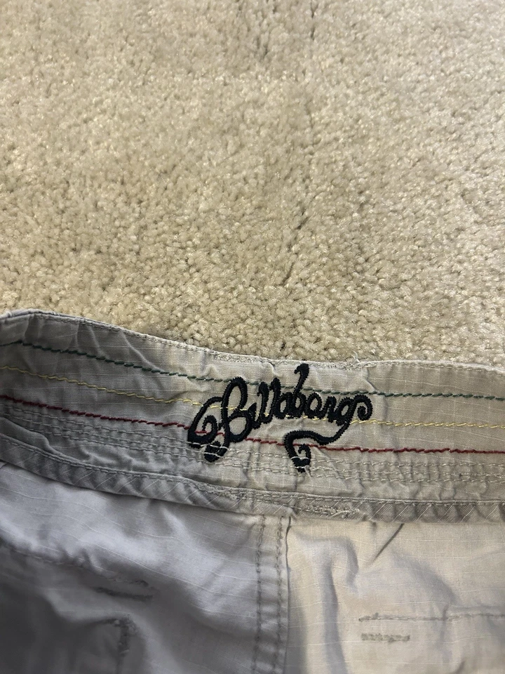 Винтажные мужские шорты-карго Billabong с вышивкой 31 камуфляж с надписью логотип - Изображение 4 из 4