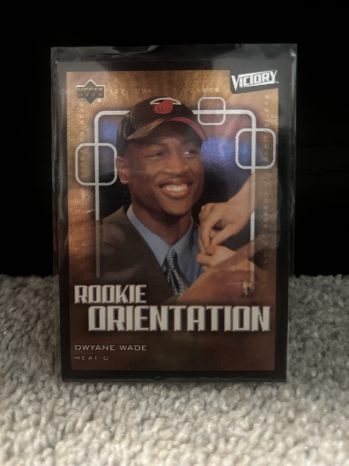 2003-04 Upper Deck Victory - Rookie Orientation Dwyane Wade #105 (RC)