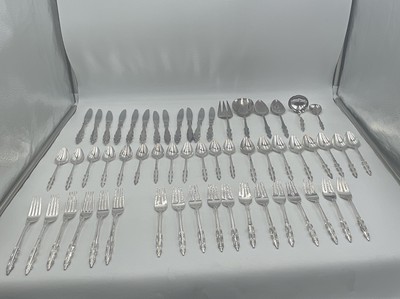 International EMPRESS Deep Silver Plate Inlaid 1969 Silverware Flatware 56 Piece