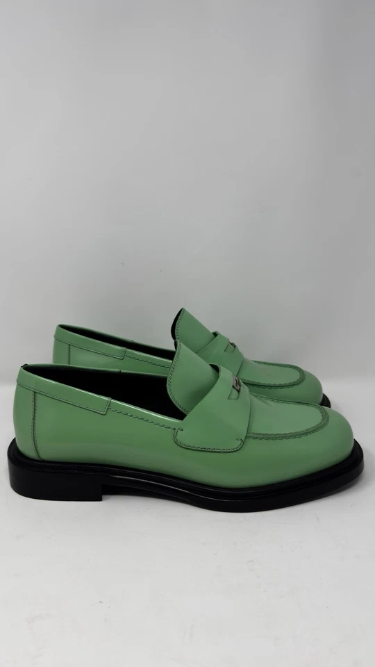 Mocasín Ferragamo para mujer Nyx 30 charol Penny en verde talla 7,5 Foto 2 de 4