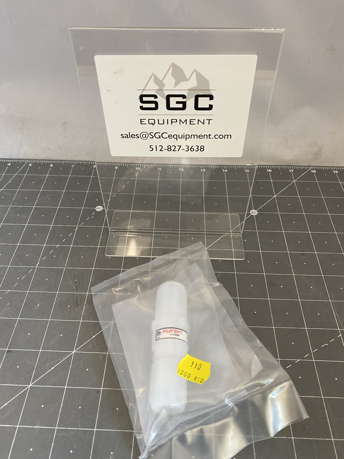 Furon MCVM-F66-3 Mini Check Valve 3/8