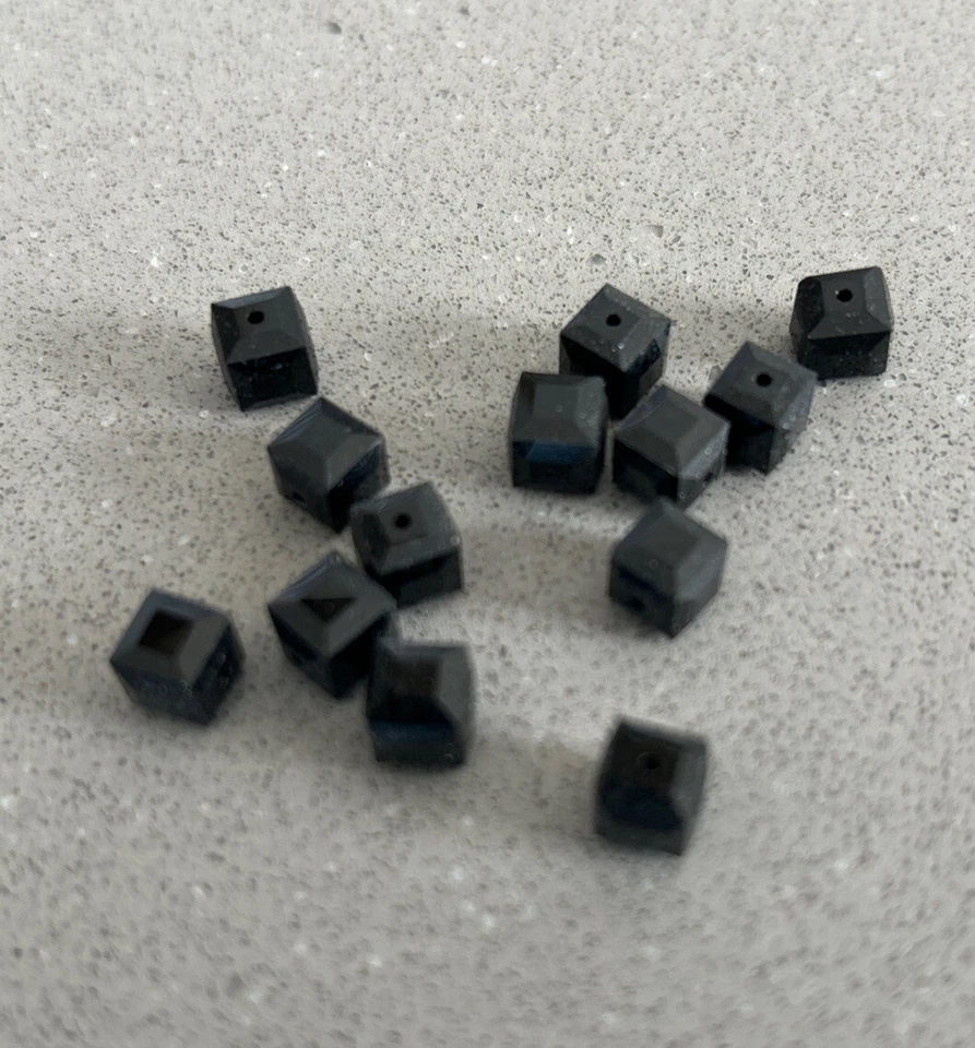 13pc Swarovski Crystal 6mm Cube 5601 Beads Jet Black Faceted Square - Image 2 of 3