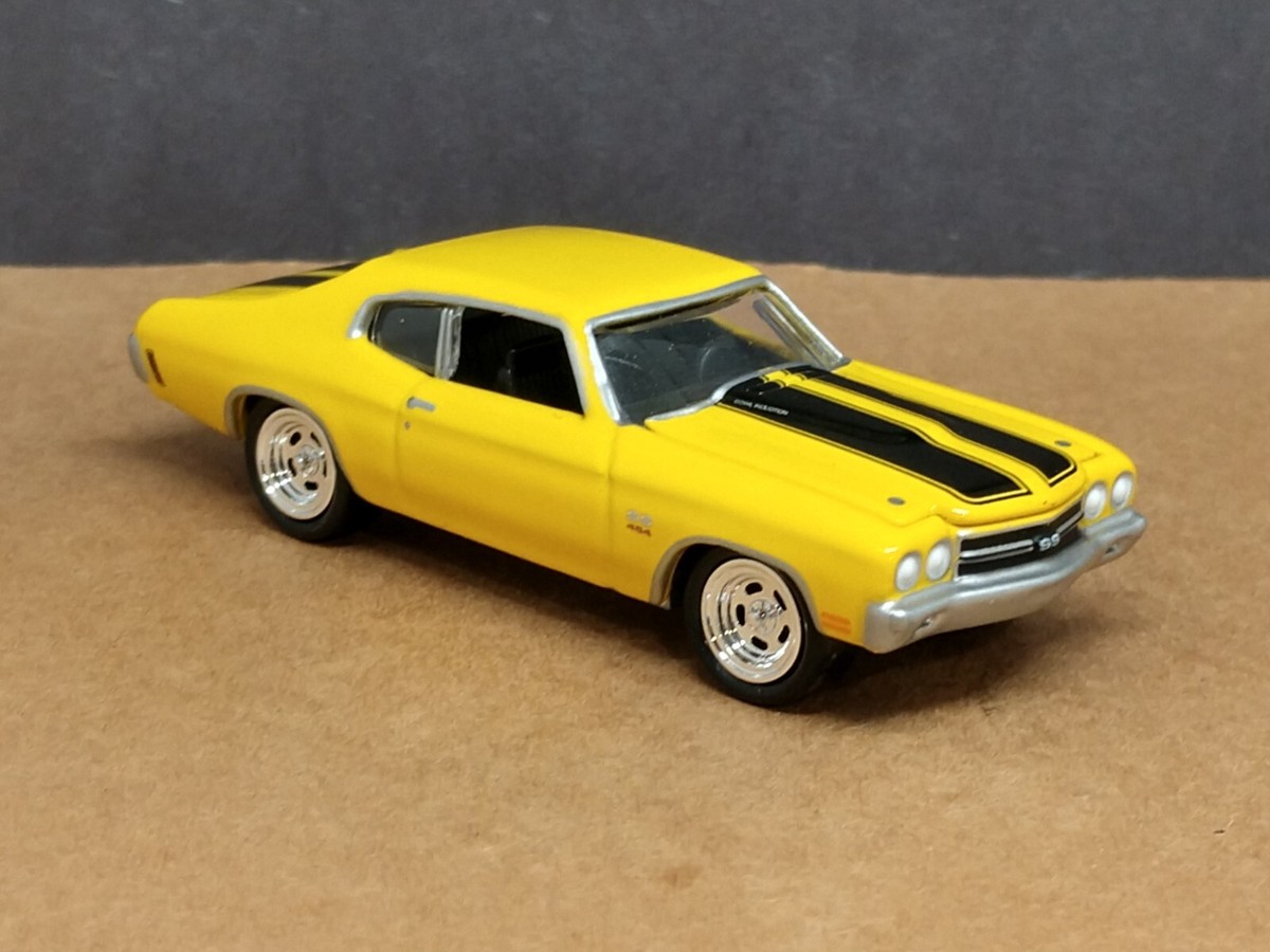 CLASSIC '70 CHEVY CHEVELLE SS COLLECTIBLE 1/64 LIMITED EDITION