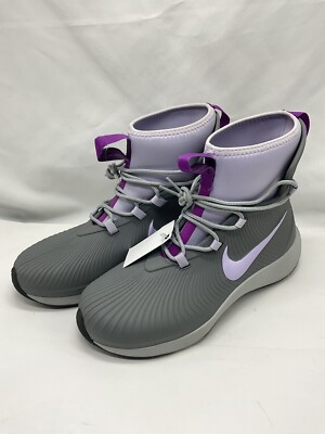 rain shoes nike