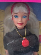 Barbie School Spirit Special Edition 1995 Doll