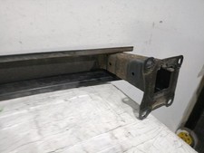 3T5807305C halter mitte stoßfänger stoßstange h. 5963879 SKODA SUPERB II STATION