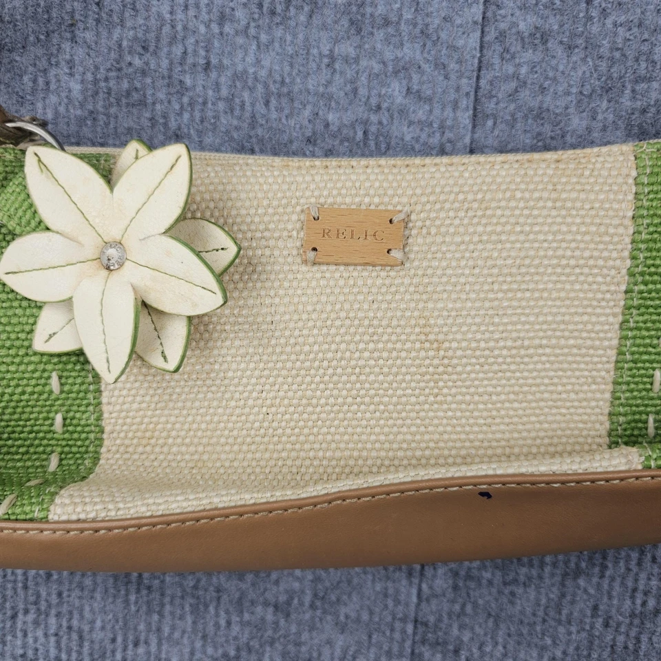 Vintage Relic Shoulder Bag Y2K Woven Baguette Purse Flower Charm Coastal Phoebe - Image 2 of 4