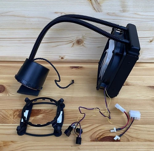 Asetek LCLC CPU Wasserkuehlung für Sockel 775, 1156, 1366 + Arctic F12 Luefter