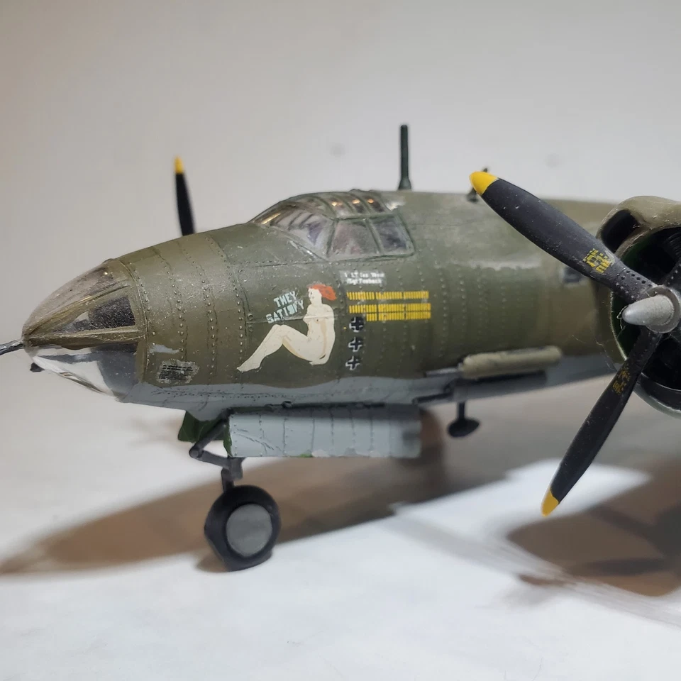 Vintage B-26 Marauder WWII Bomber They Satisfy Plastic Model Plane 1/44? 1/48?  - Image 4 of 4