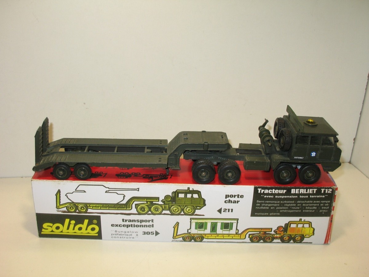 La remorque porte char du Berliet T12 miniature de Solido au 1/50e La remorque porte char du Berliet T12 miniature de Solido au 1/50e