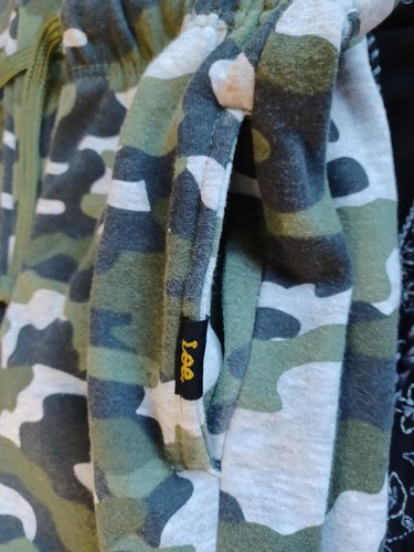 Lee Boy's Rugged Knee Green Camo Military Pants Medium 10/12 - Picture 11 of 11
