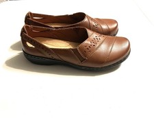 Clarks Collection Evianna Brown Leather Comfort Loafers Shoes Sz 7.5 Casual NEW