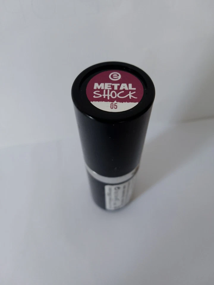 cosmetics - Image 1 of 1