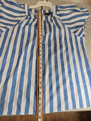 NEW YORK & CO Blouse Sz XL Blue & White Striped Short Sleeve Cotton Stretch - Picture 7 of 10