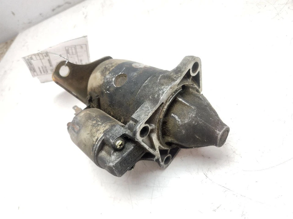 Motor de arranque OEM B61R-18-400R-00 para Mazda MX-5 Miata 1990-1997 | Pieza original Foto 2 de 4