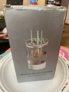3-in-1 Electric Makeup Brush Cleaner – Fast Deep-Clean,Automatic Cleaning/Drying