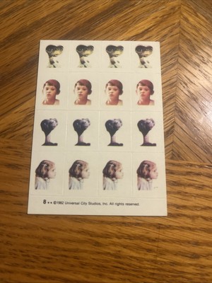 1982 Topps  E.T. Extra Terrestrial Sticker Card #8 ET - Drew Barrymore Bottom