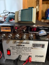 Realistic TRC449 AM/SSB CB Radio with Turner JM 2/U Microphone