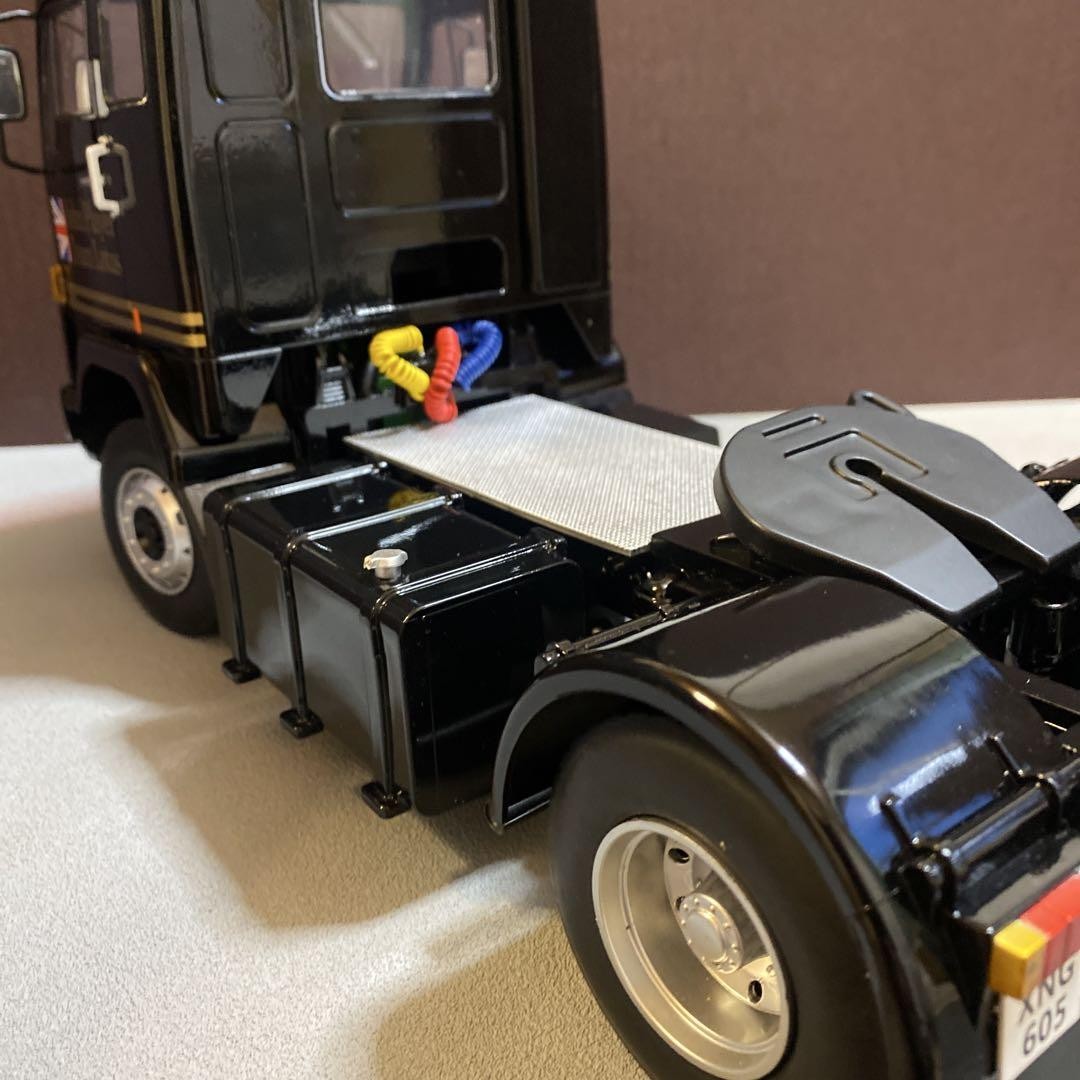 1/18 ボルボ　F88 Model Car 1/18 Scale Model Truck MCG18139 - 1971 Volvo F88
