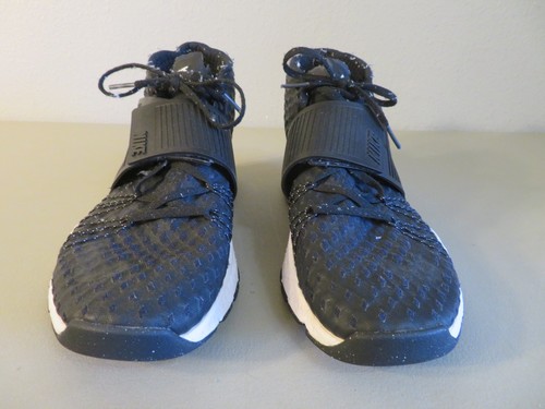 Nike Mens Zoom Tornada Size 10 Running Shoes Sample Not for Resale