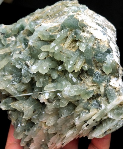 700g New NATURAL skeletal Elestial Green QUARTZ Crystal Cluster Specimen s665 - Picture 7 of 8