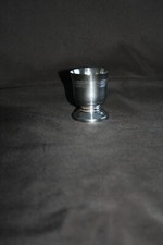 Coquetier ancien en métal argenté