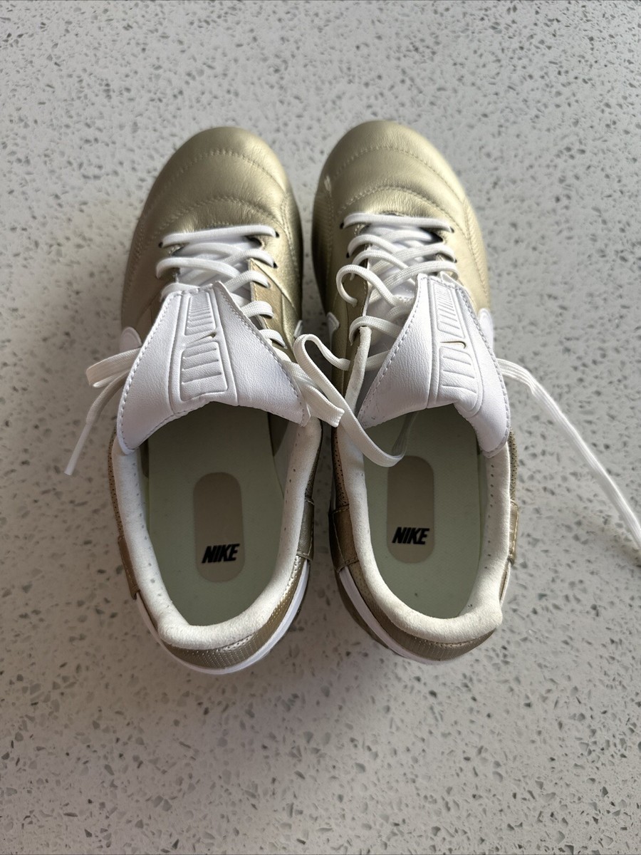 The Nike Premier III FG Gold | eBay
