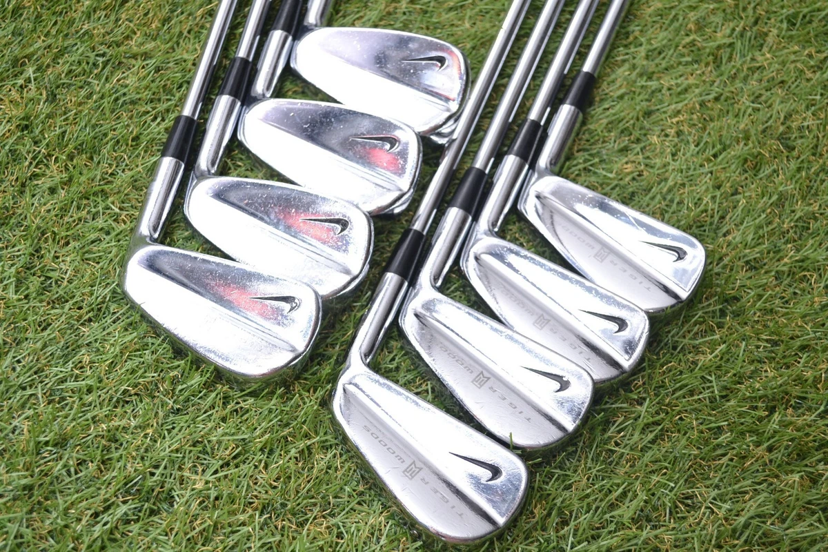 Nike Tiger Woods Limited 2004 Blade Iron Set 3-9 Pw 8pc DG X100