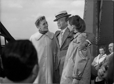 PRESSEFOTO KINO 1957 FRED ASTAIRE AUDREY HEPBURN DREHARBEITEN FUNNY FACE