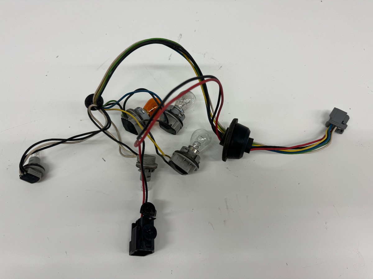 07-12 Volvo XC90 Tail Light Wire Harness 30698557 | eBay