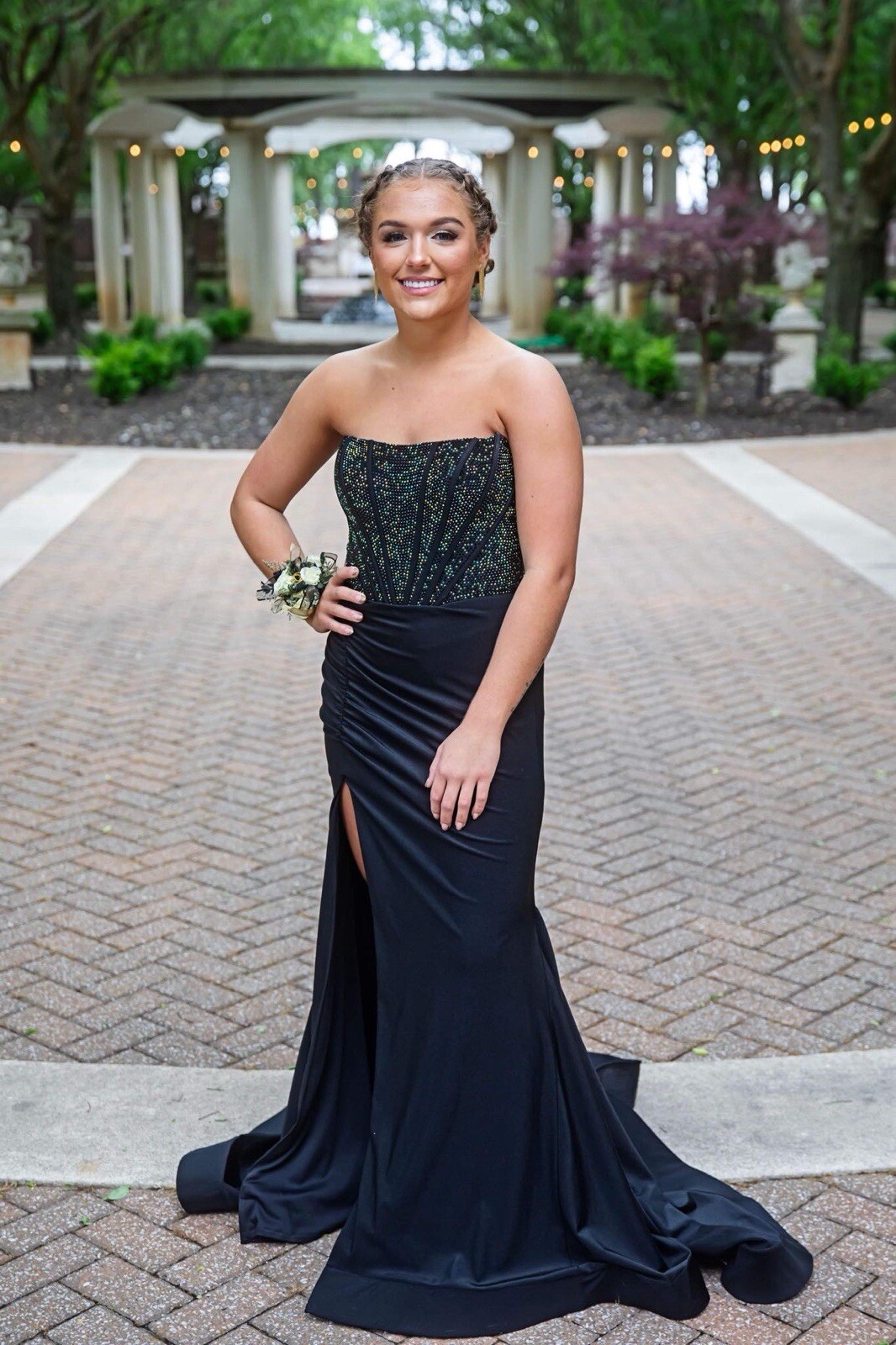 formal dresses - image 1