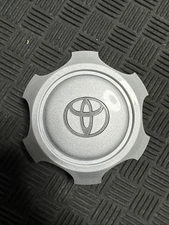 1996-2002 TOYOTA 4RUNNER Genuine Center Cap Wheel Hub 42603-35630