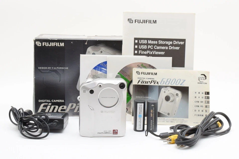 Fujifilm FinePix 6800Z Compact Camera 3 3MP Super CCD 6030k 5x Zoom Japan - Image 2 of 4