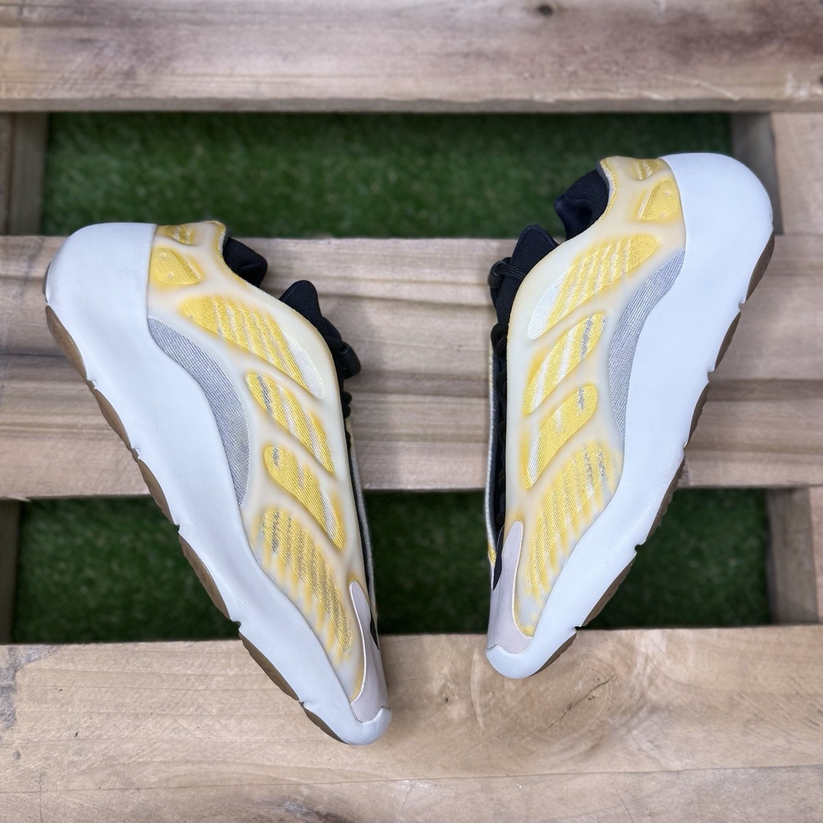 adidas gazelle silver green womens ADIDAS YEEZY 700 V3 'MONO SAFFLOWER' – Locker SF main image 0