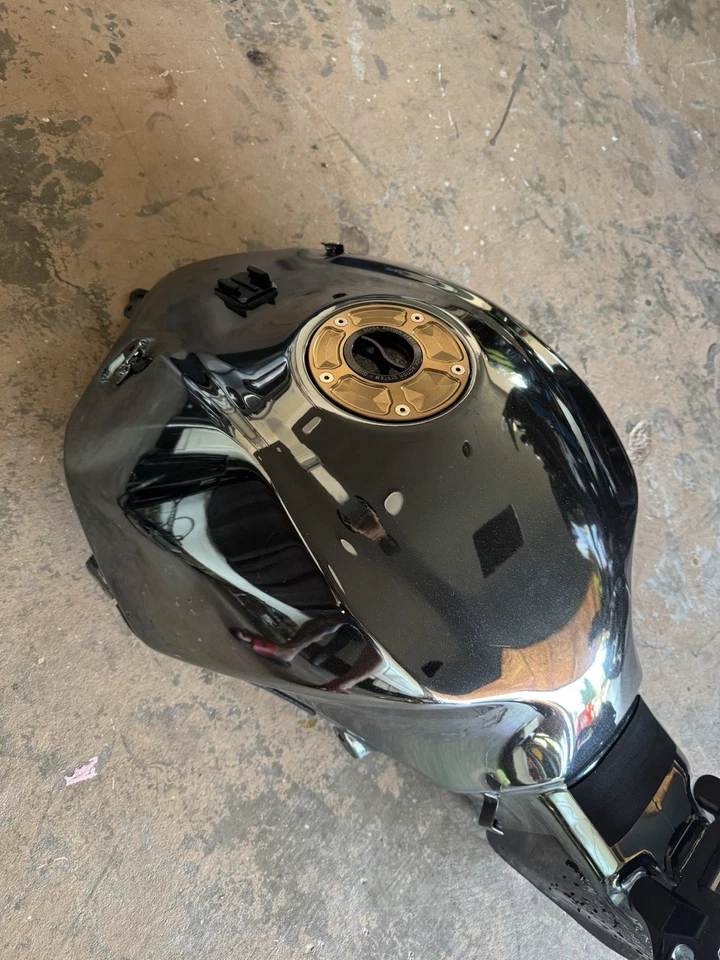 Kawasaki Ninja h2 2016 pintura OEM  Foto 4 de 4
