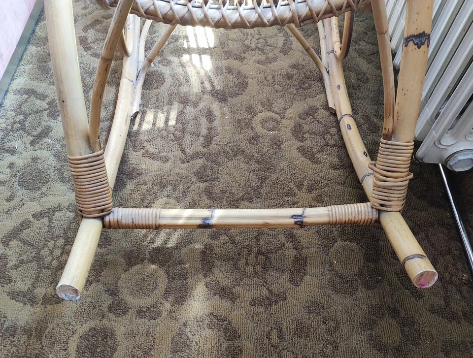 Sedia a dondolo vintage in Vimini Anni 70 - Immagine 4 di 4