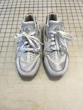 Size 7.5 - Nike Air Huarache Triple White