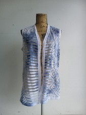 Chicos White Burnout Sheer Abstract Open Front Vest Cardigan Size Large