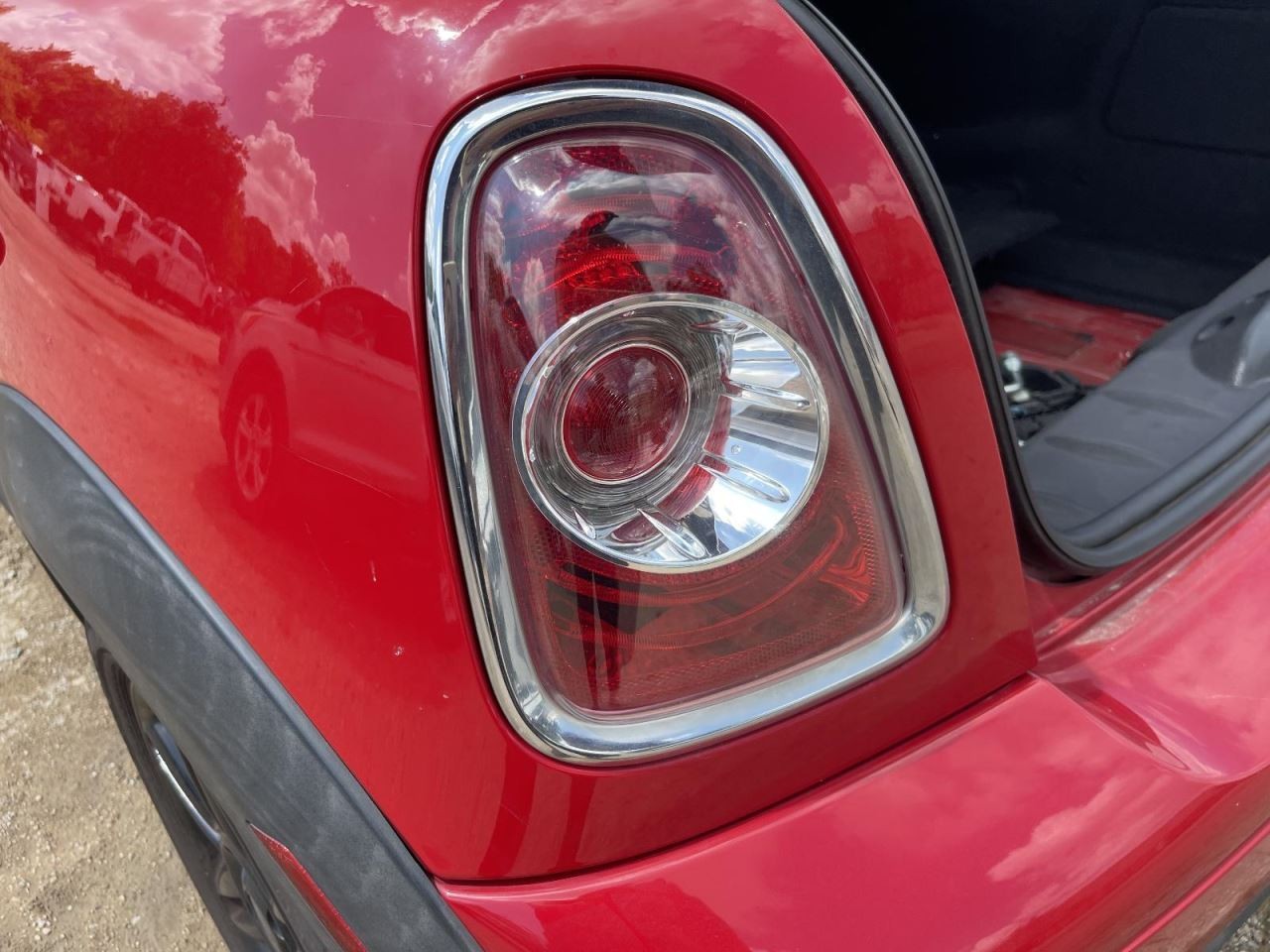 Driver Tail Light Convertible 2 Passenger Rdstr Fits 11-15 MINI COOPER 1044670
