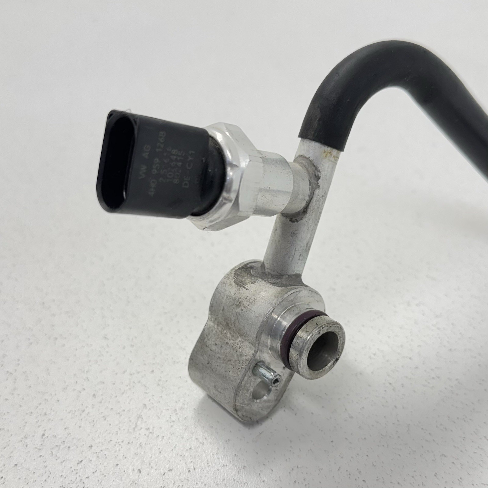 17-23 Audi R8 HVAC AC Air Condenser Hose Line Tube Pipe 4S0816726H OEM
