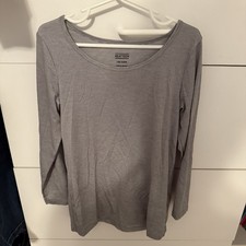 Uniqlo Kids Unisex HEATTECH Scoop Neck T-Shirt Long Sleeve Gray Size 7-8