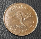 1942 Australia Half Penny — photo from another recent sale