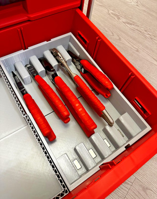 Magnetic Plier Organizer for Milwaukee Packout Deep Drawers 3D Printed Insert